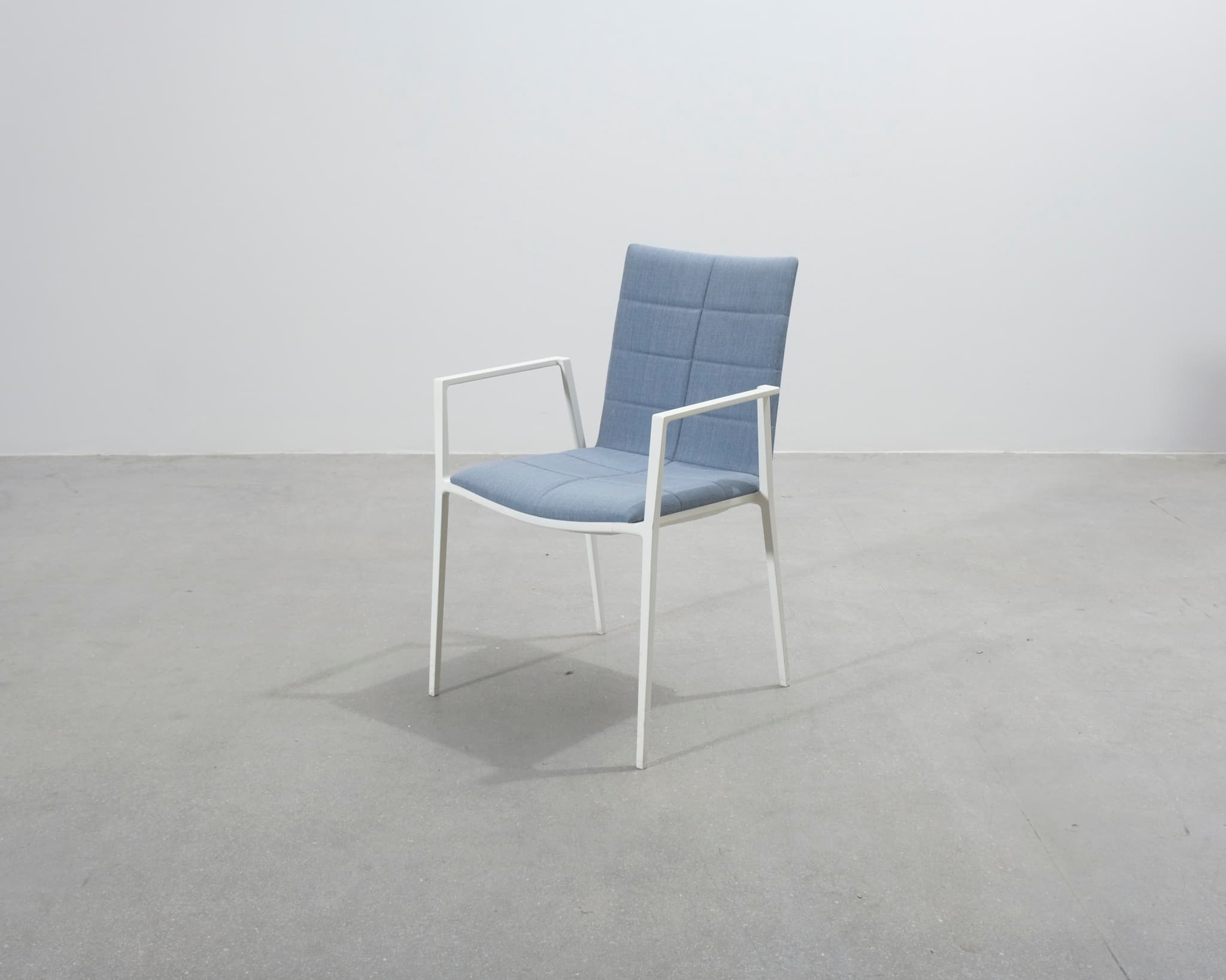 Lammhults Archal tuoli vaaleansininen