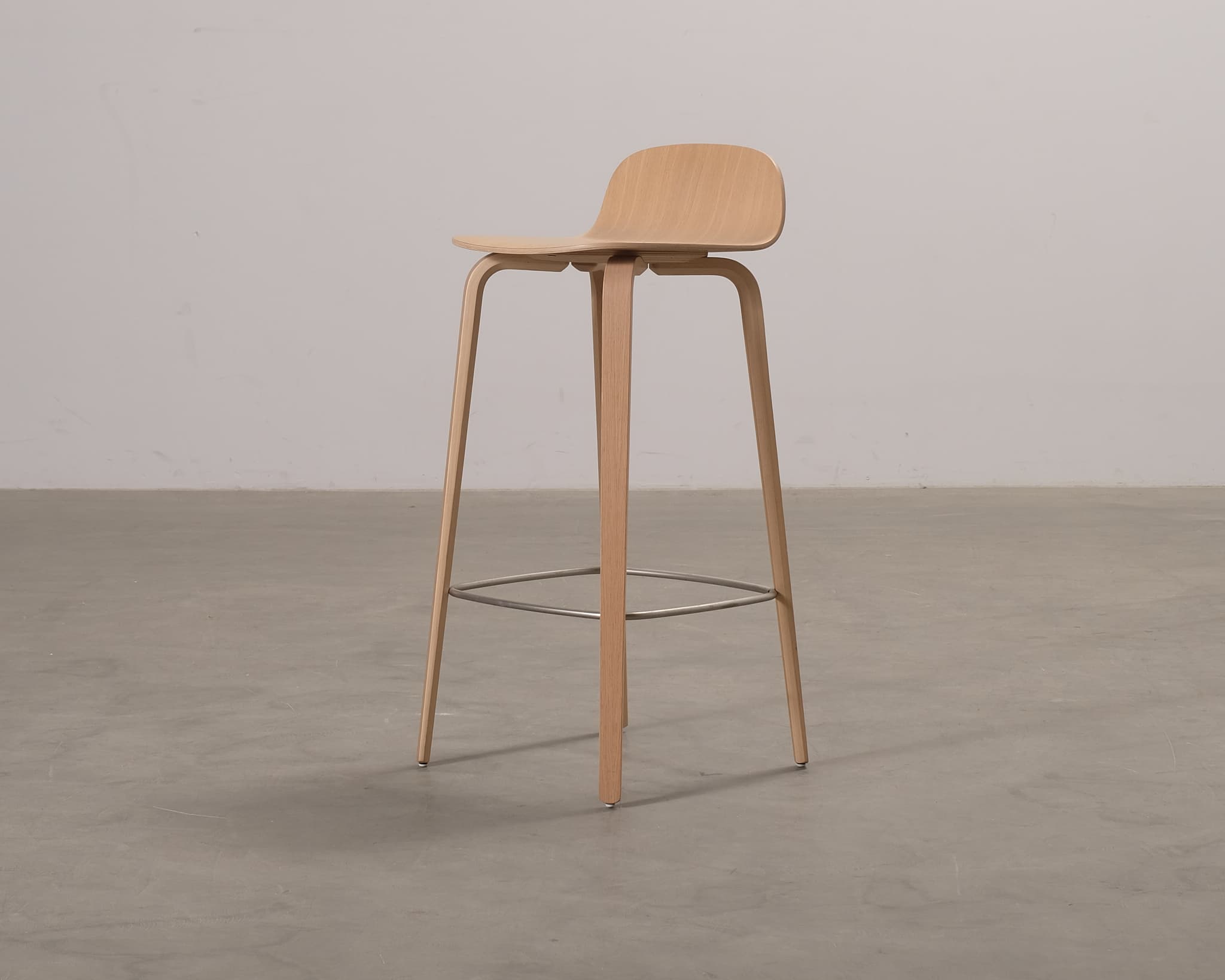 Muuto Visu baarituoli 75 cm tammi