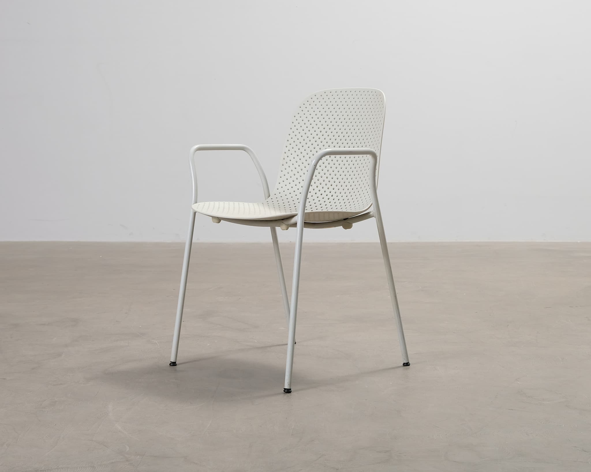 Hay 13Eighty Chair tuoli harmaa