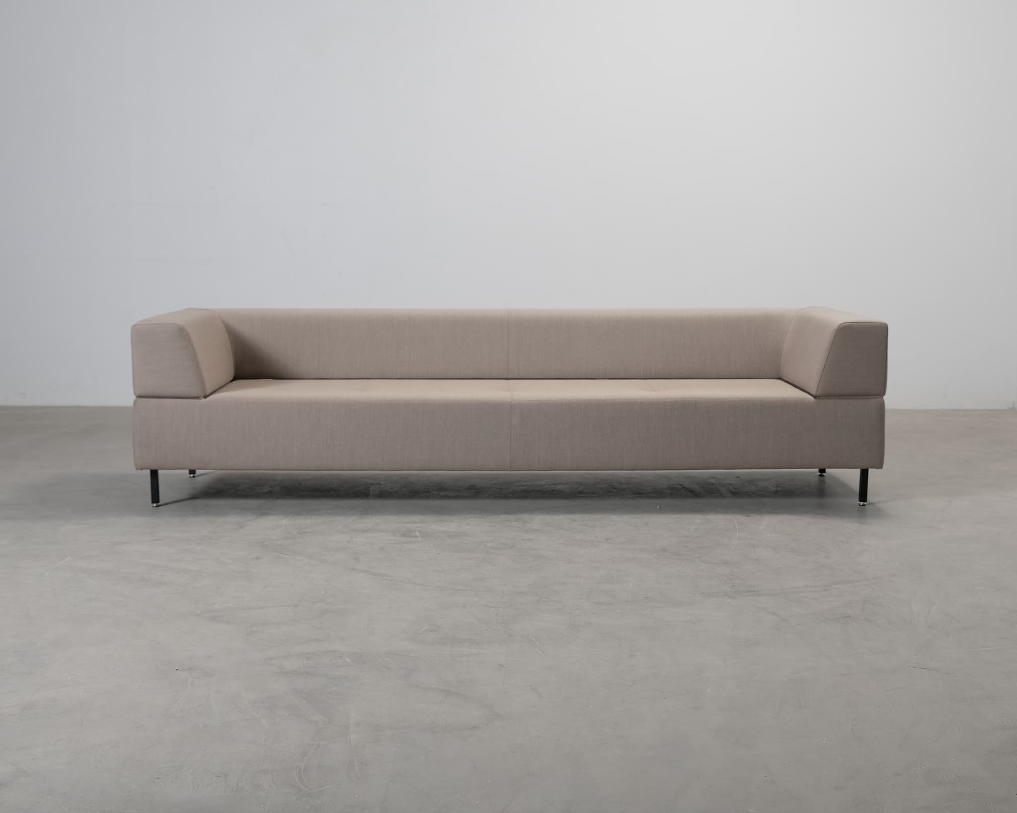 Inclass Norma 4-istuttava sohva beige – Inclass