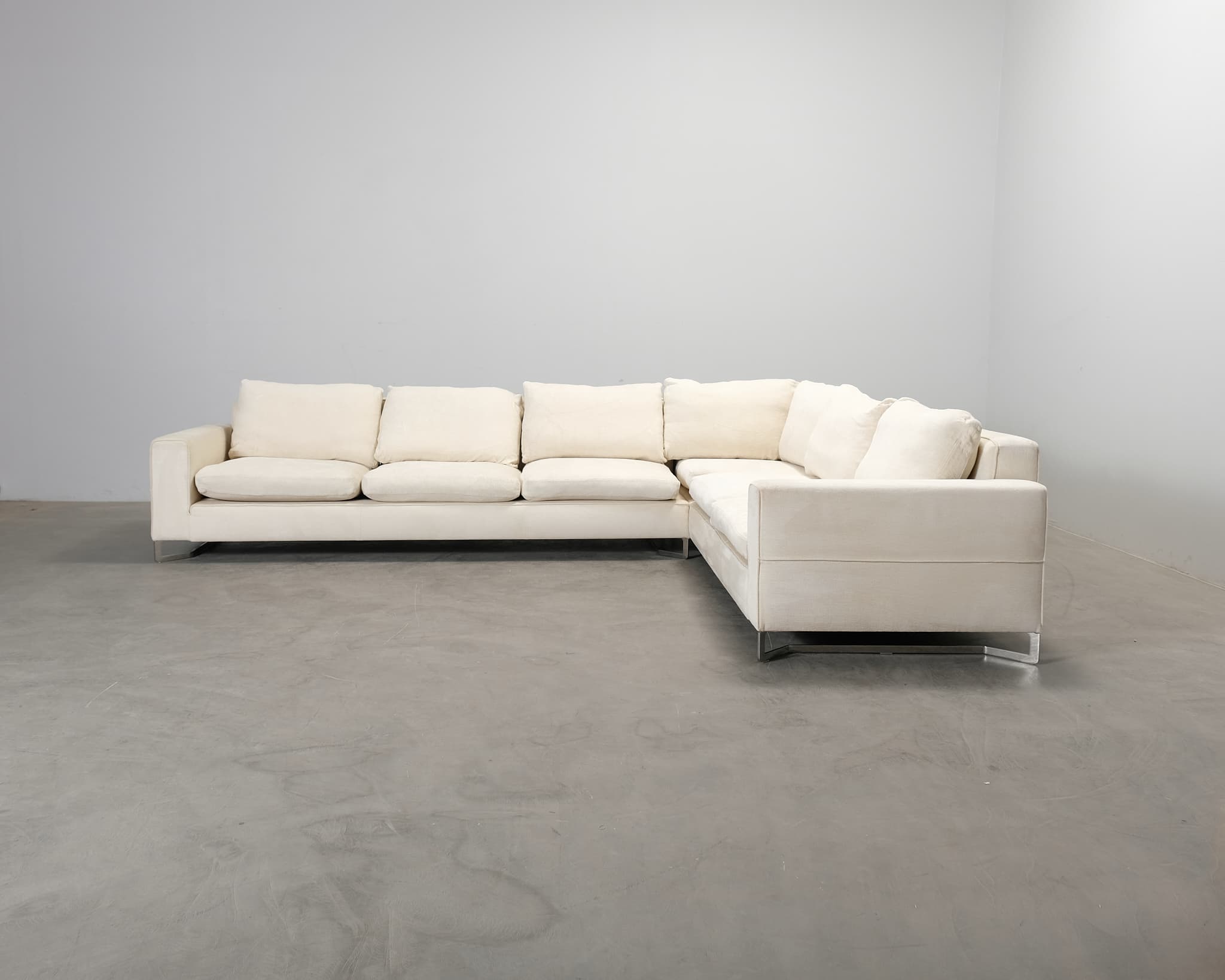 Molteni & C kulmasohva luonnonvalkoinen – Molteni & C