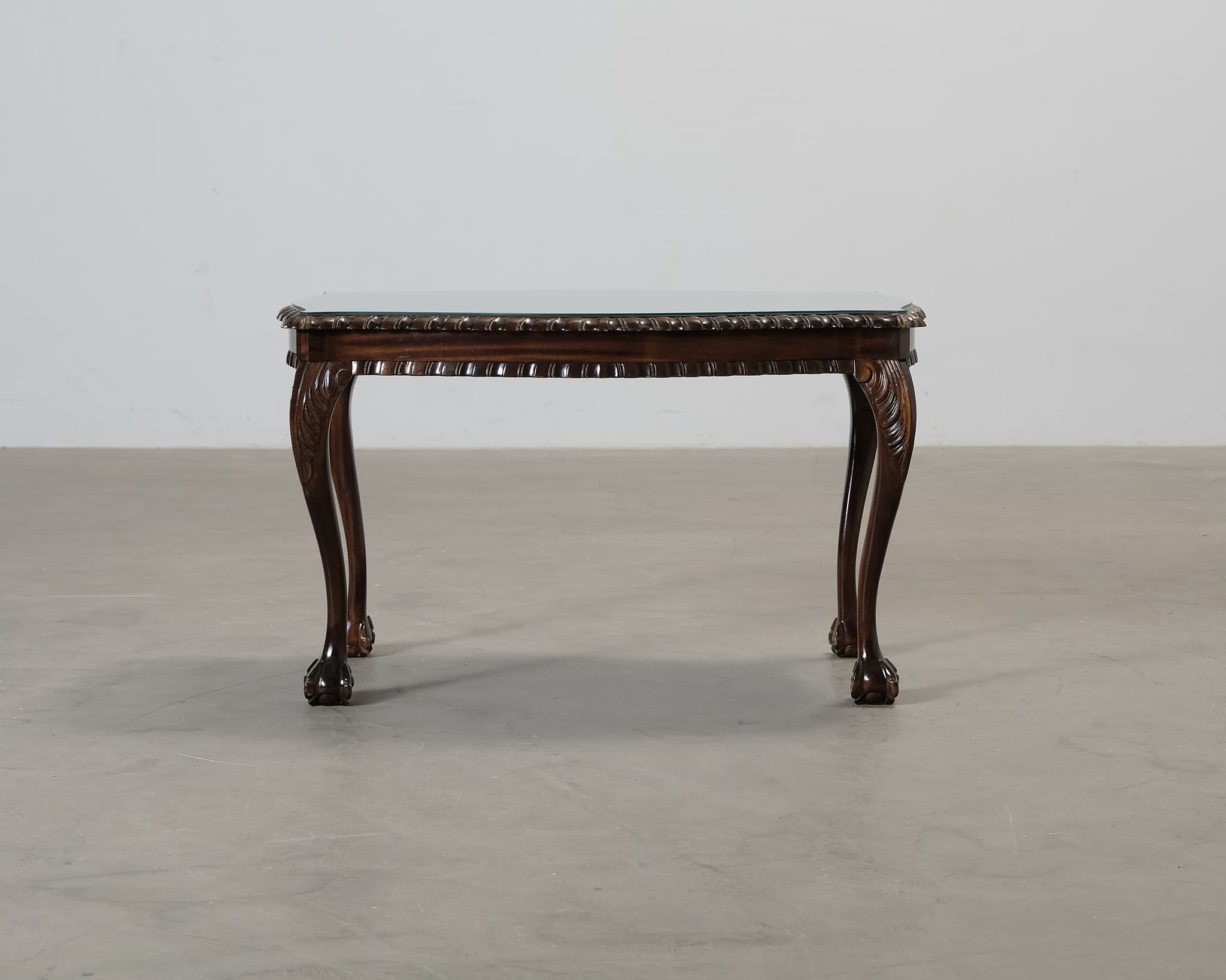 Rokokootyylinen sohvapöytä – No brand