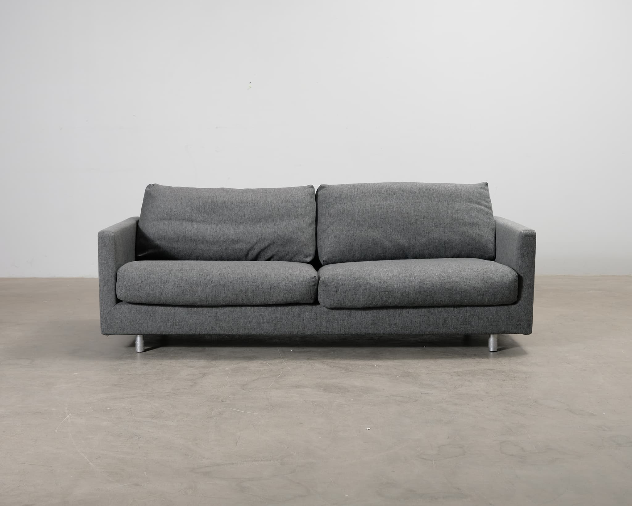 Interface 2-istuttava sohva tummanharmaa – Interface