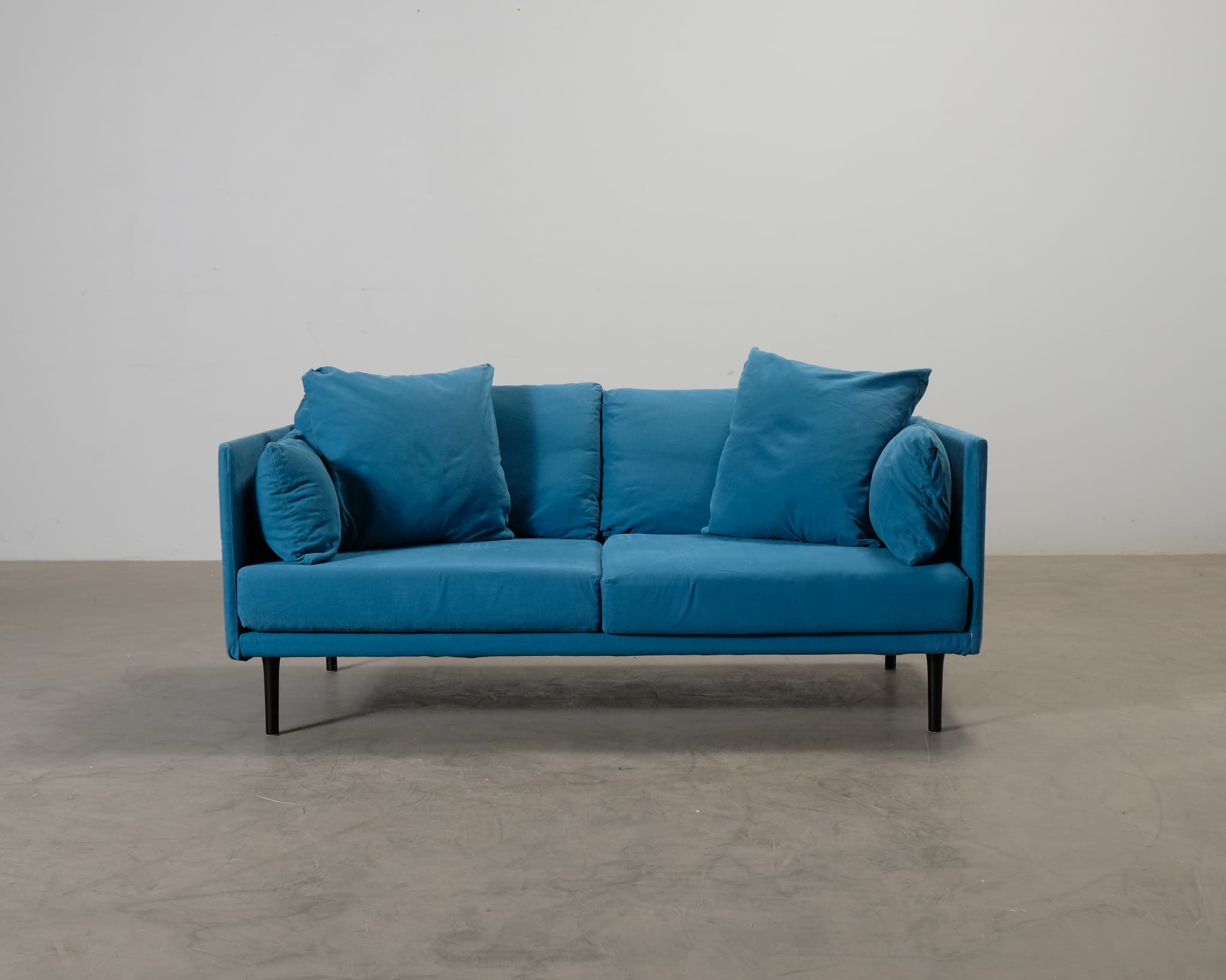 2-istuttava sohva turkoosi – Vepsäläinen Design