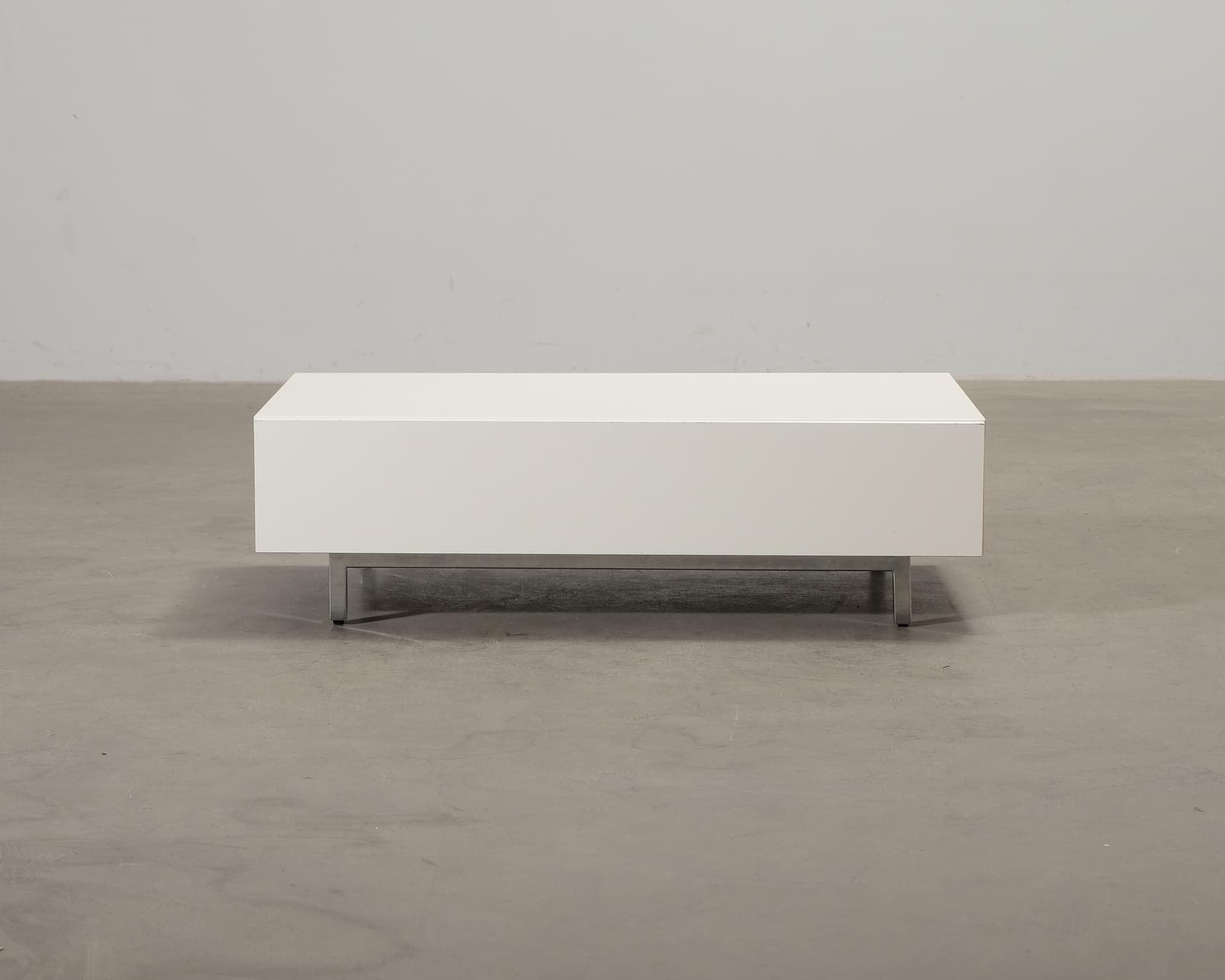 BoConcept Volani TV-taso / sohvapöytä valkoinen