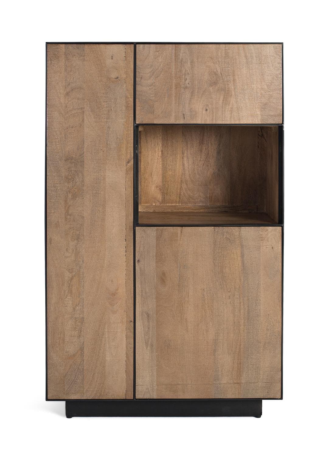 Korkea senkki luonnonmukaisesta mangopuusta