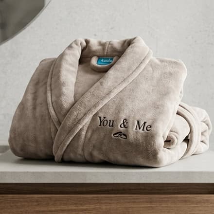 smartphoto Kylpytakki hiekanvärinen brodeerattu edessä L–XL – smartphoto