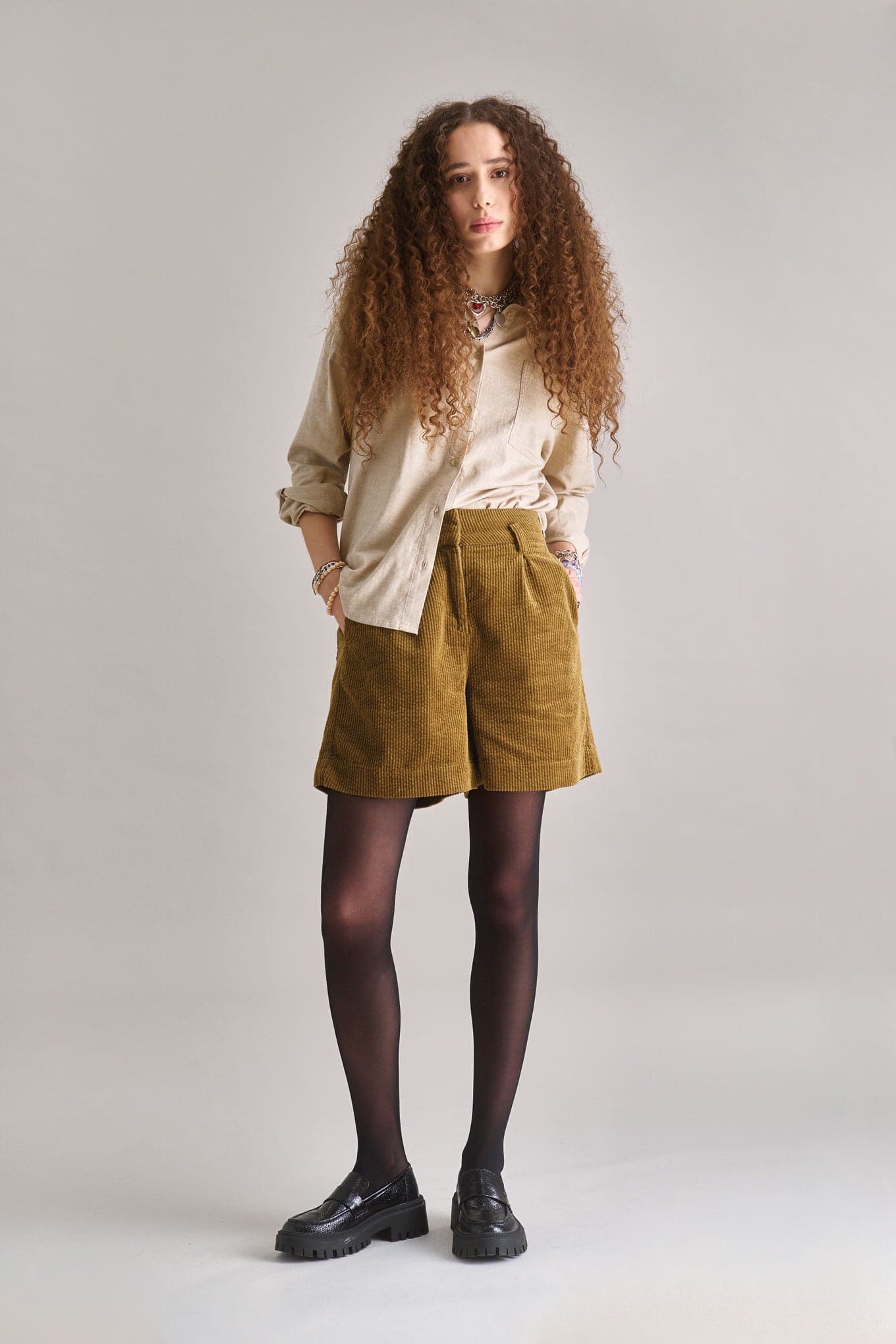 Lima Shortsit Oliivi – KOMODO
