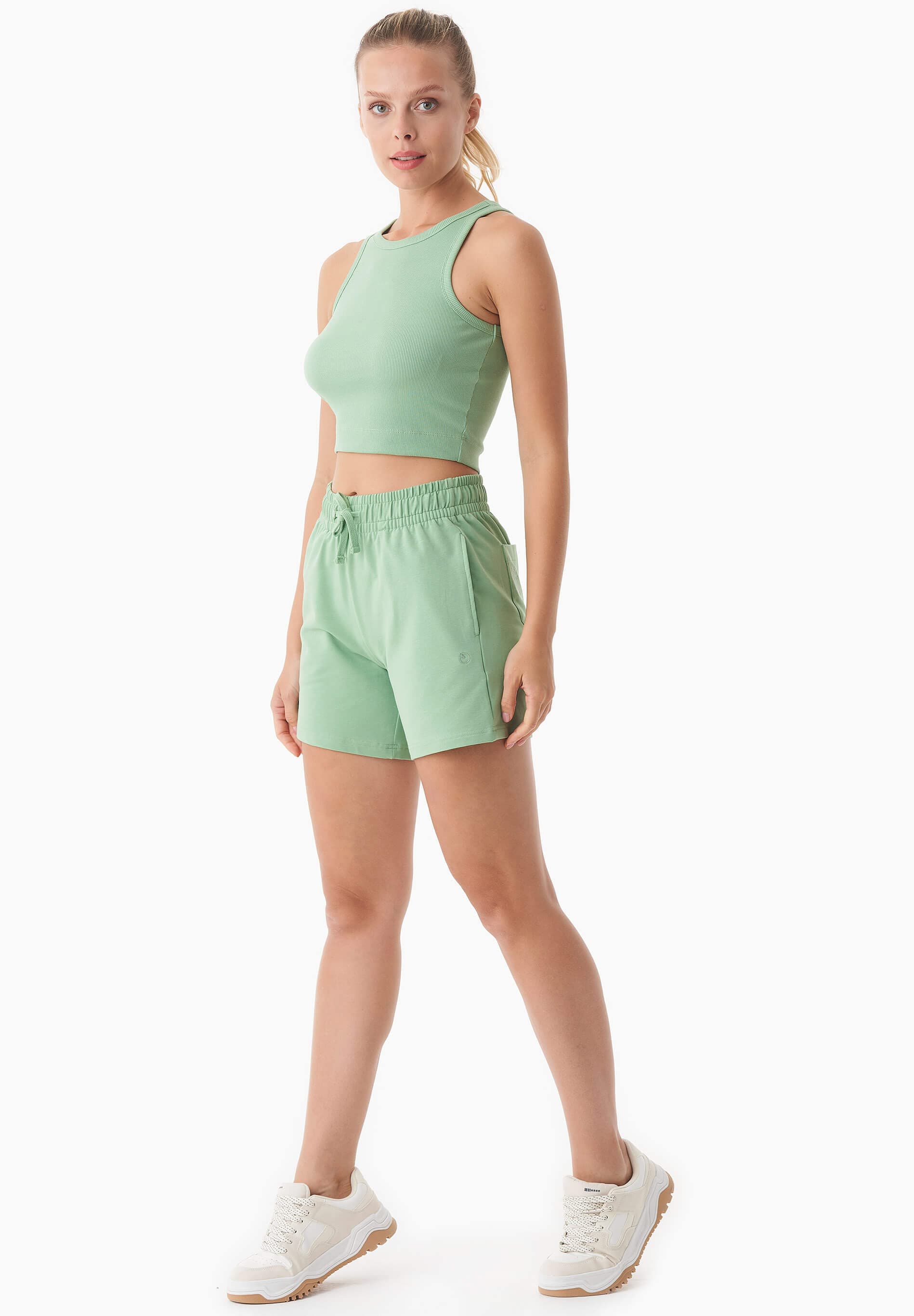 Sabbrina Collegeshortsit Mineral Green – ORGANICATION