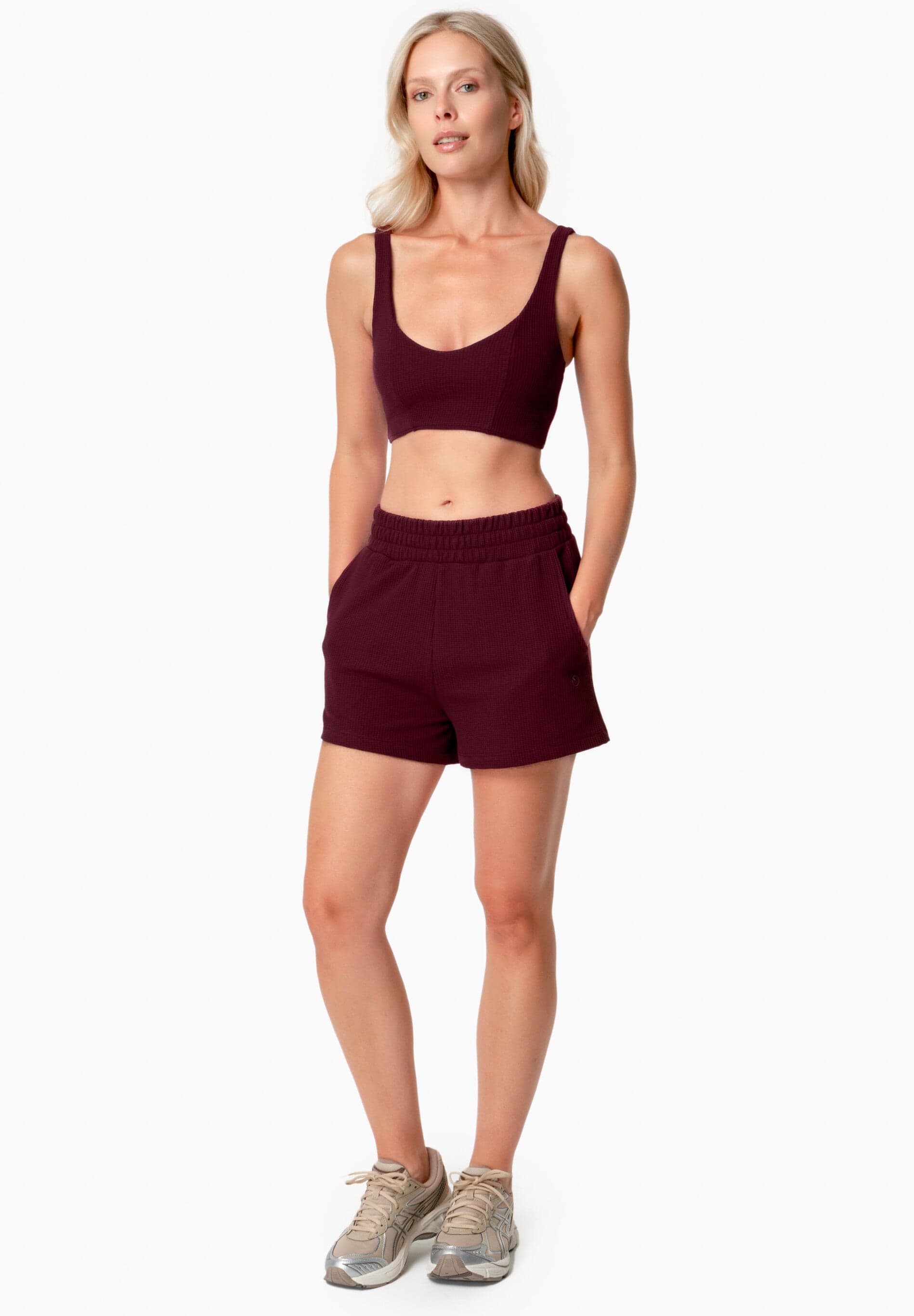 Savanna Vohvelishortsit Bordeaux – ORGANICATION