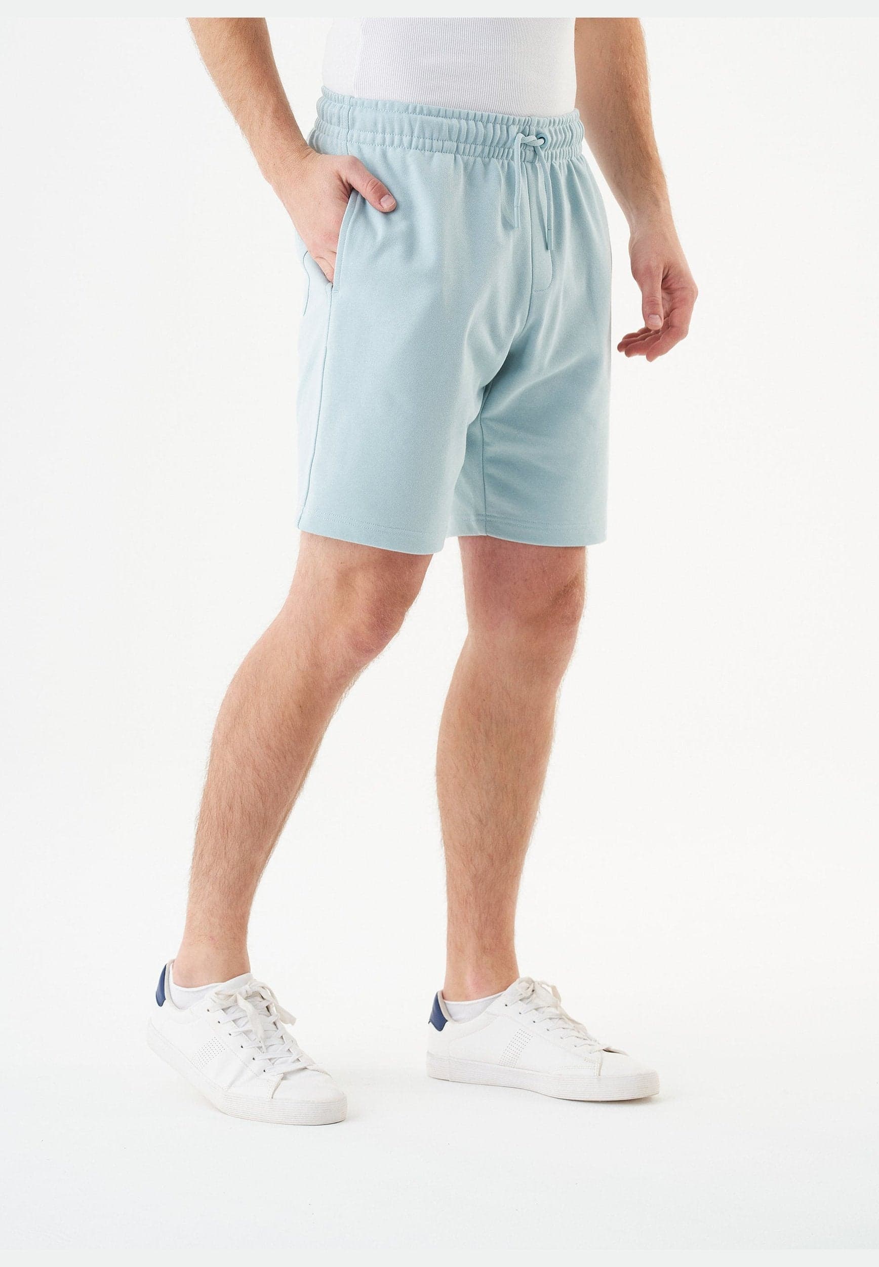 Shadi Collegeshortsit Mint Blue – ORGANICATION