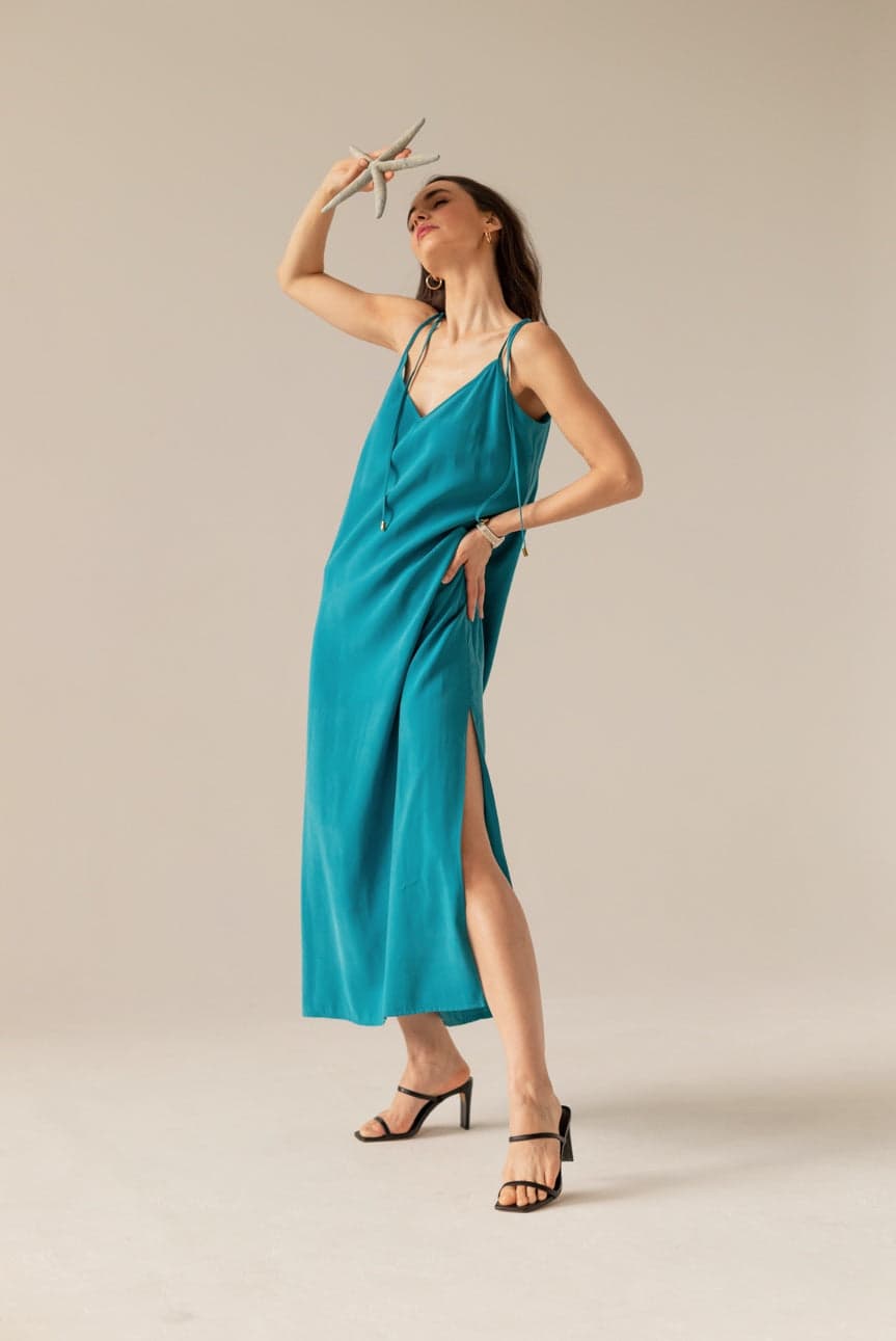 Aphrodite Mekko Turkoosi – Enteliér