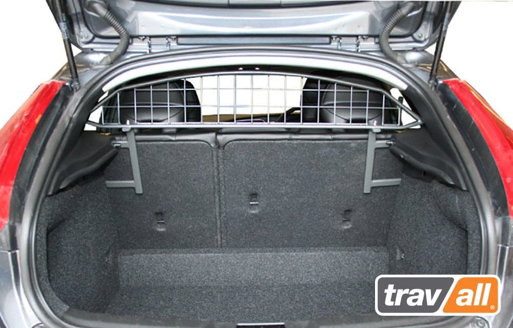 Koiraverkko autoon - Volvo V40 hatchback (2012➟), Travall – Travall