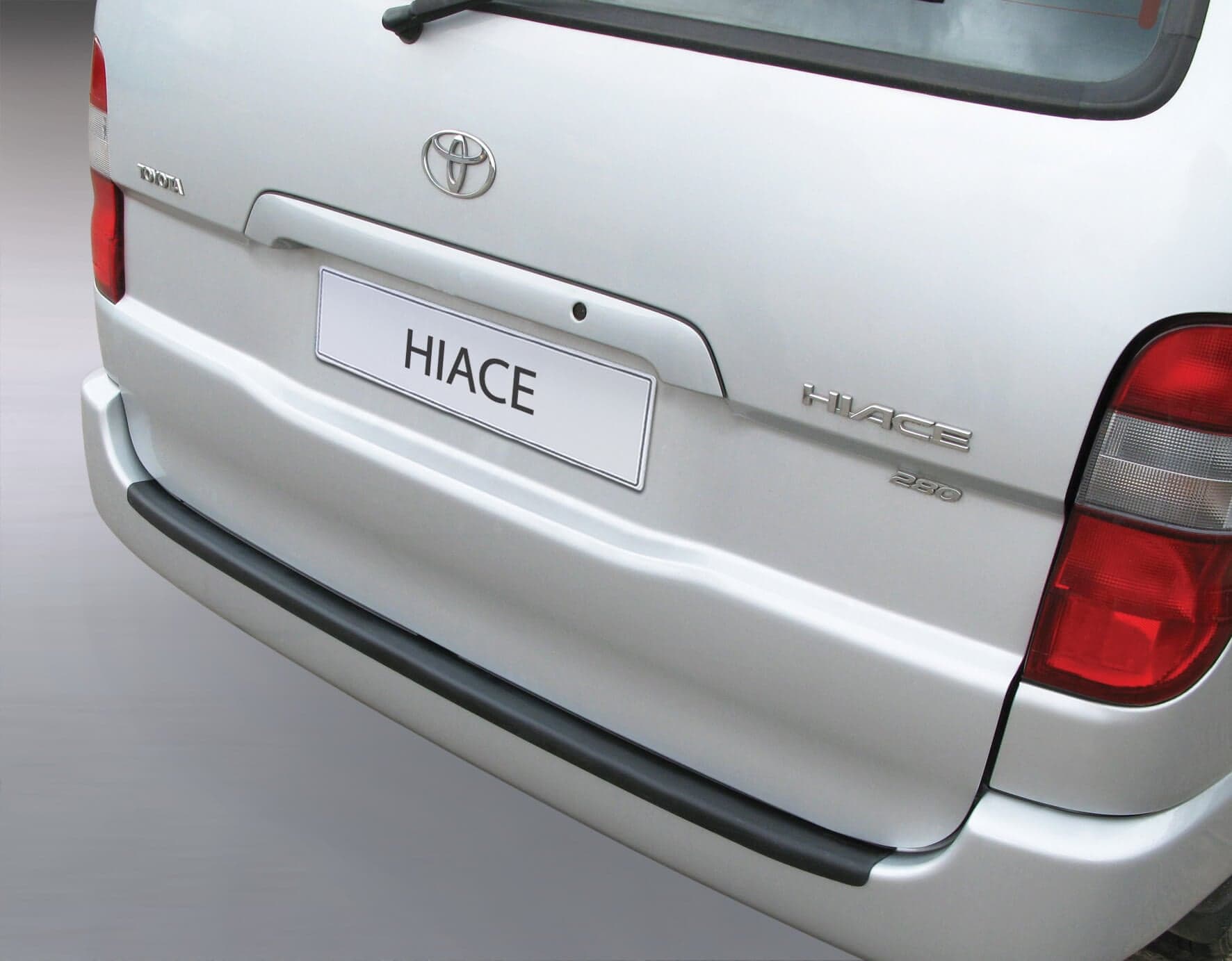Takapuskurin suoja Toyota Hiace (1995-2012) – RGM