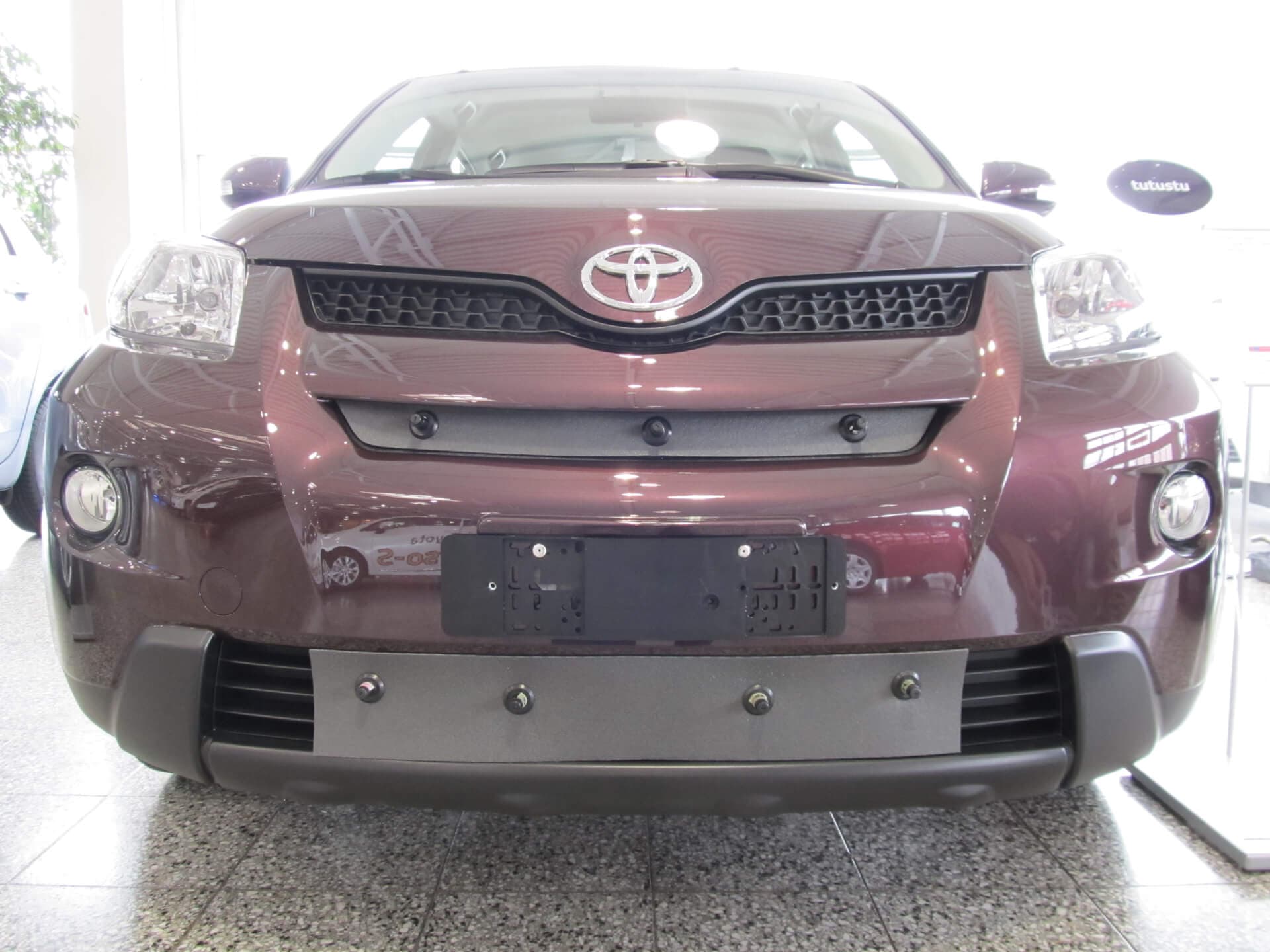 Maskisuoja Toyota Urban Cruiser (2009-2012), Tammer-Suoja – Tammers