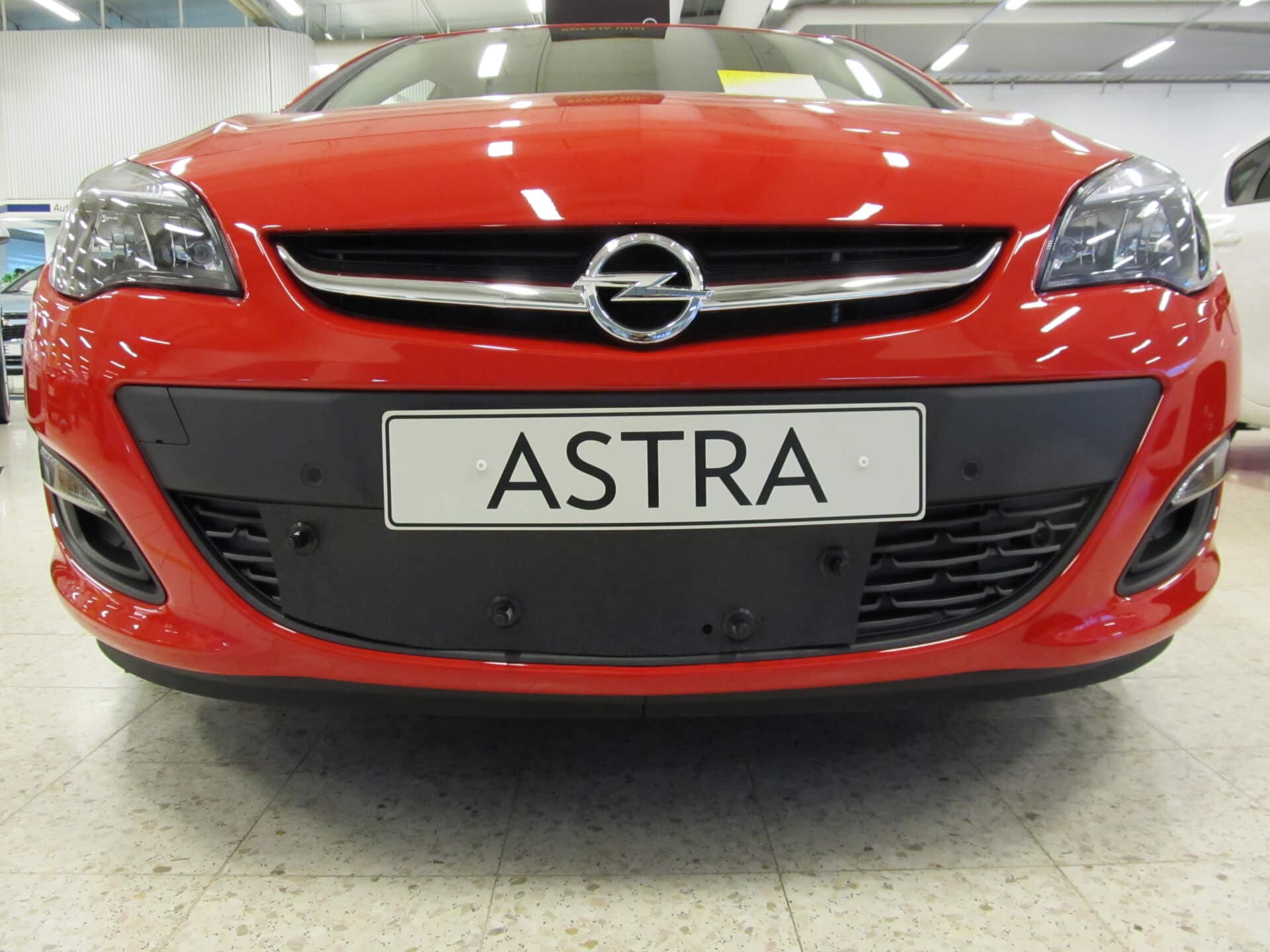 Maskisuoja Opel Astra (2013-2015), Tammer-Suoja – Tammers