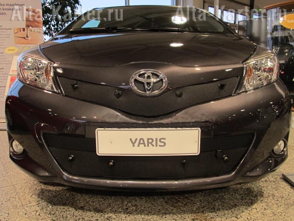 Maskisuoja Toyota Yaris (2012-2014), Tammer-Suoja – Tammers