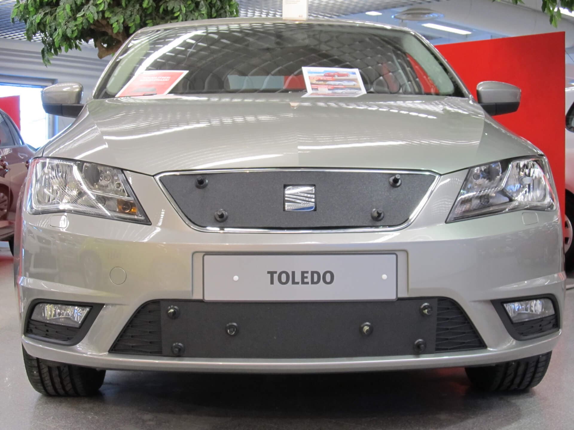 Maskisuoja Seat Toledo (2013➟), Tammer-Suoja – Tammers