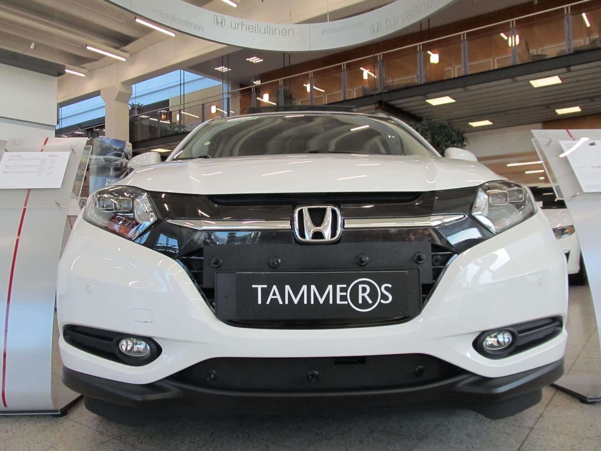 Maskisuoja Honda HR-V (2016-2019), Tammer-Suoja – Tammers