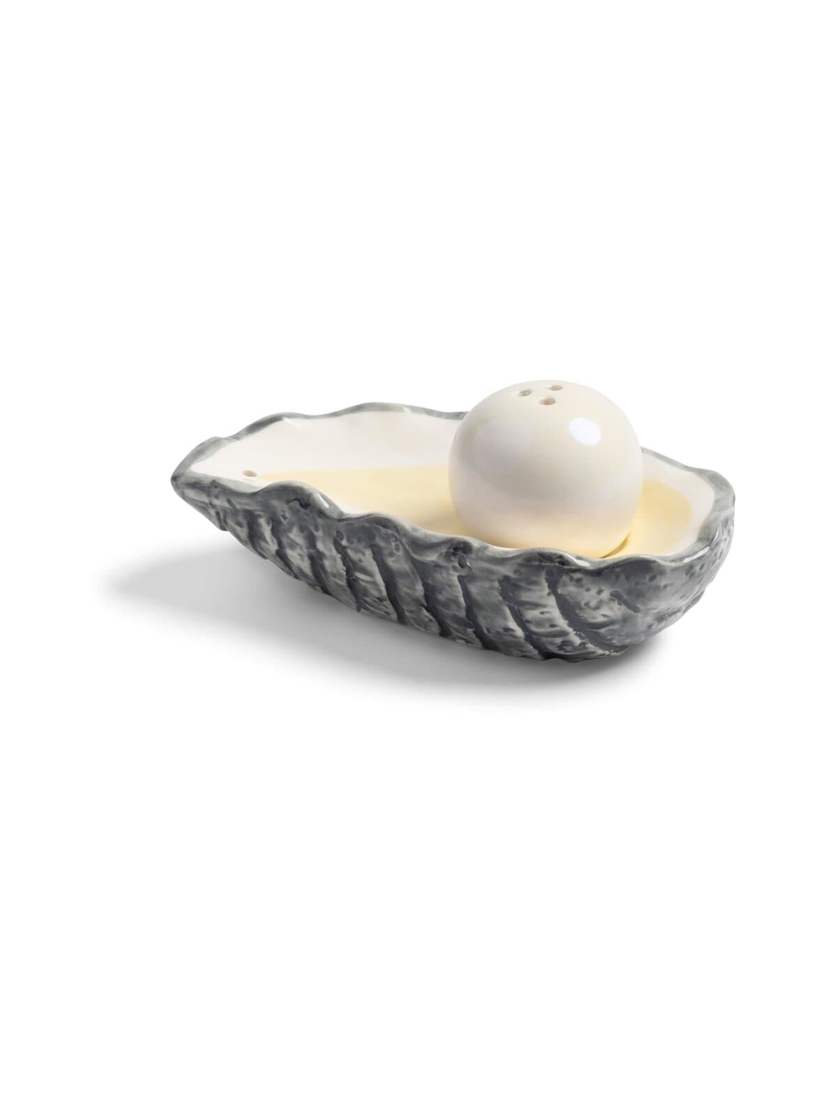 Oyster- suola- ja pippurisirotin – &klevering
