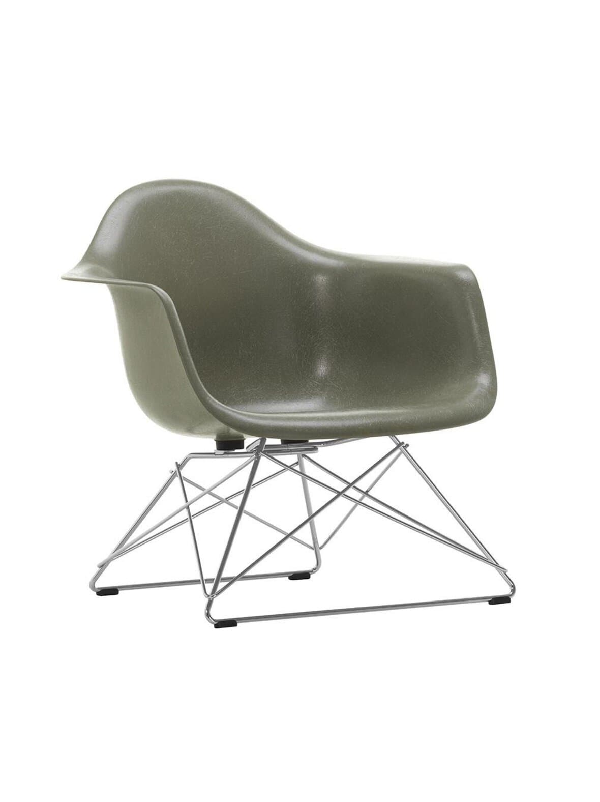 Eames lar fiberglass -tuoli raw umber/kromi – Vitra