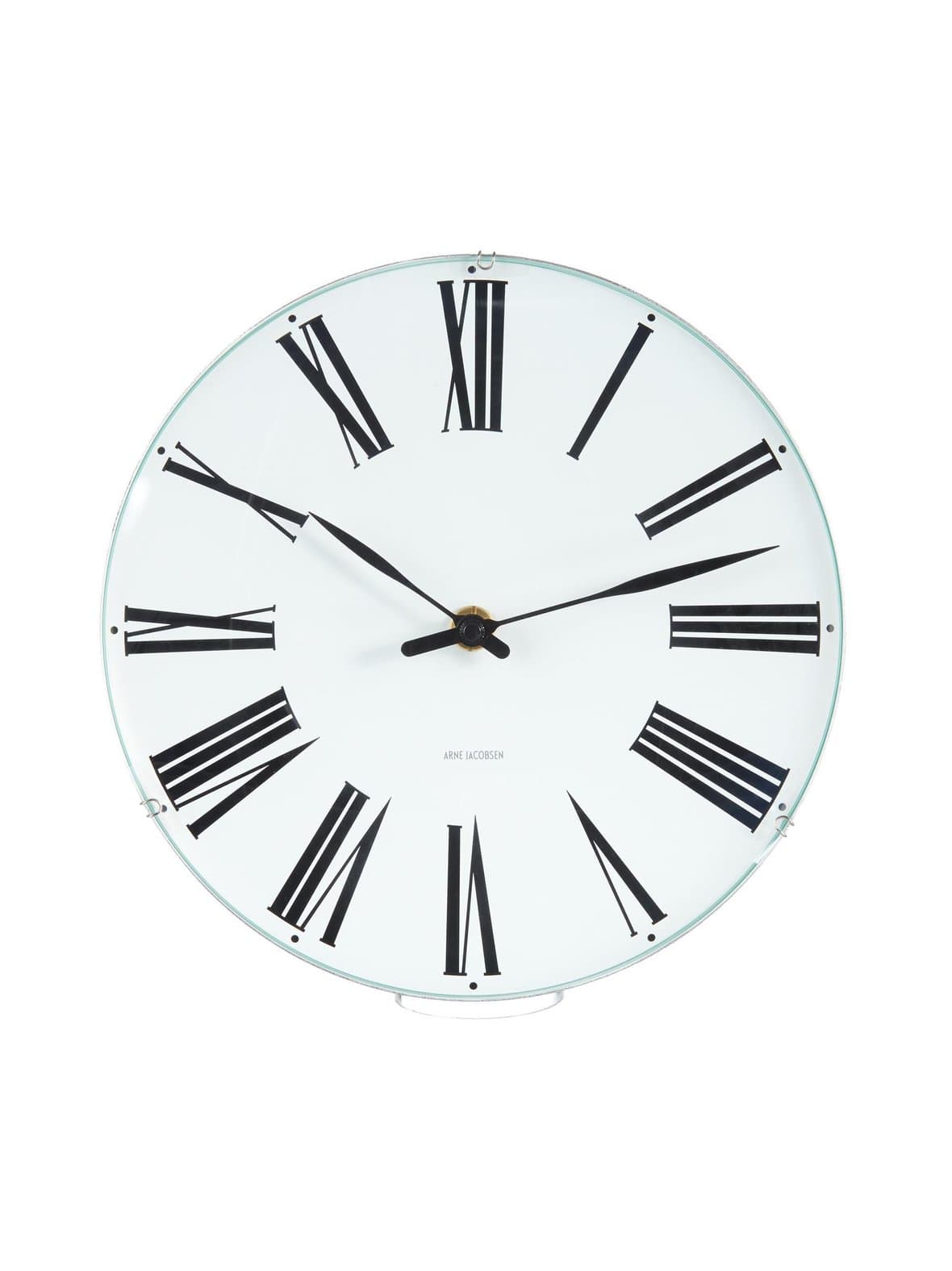 Roman clock 210 -seinäkello – Arne Jacobsen