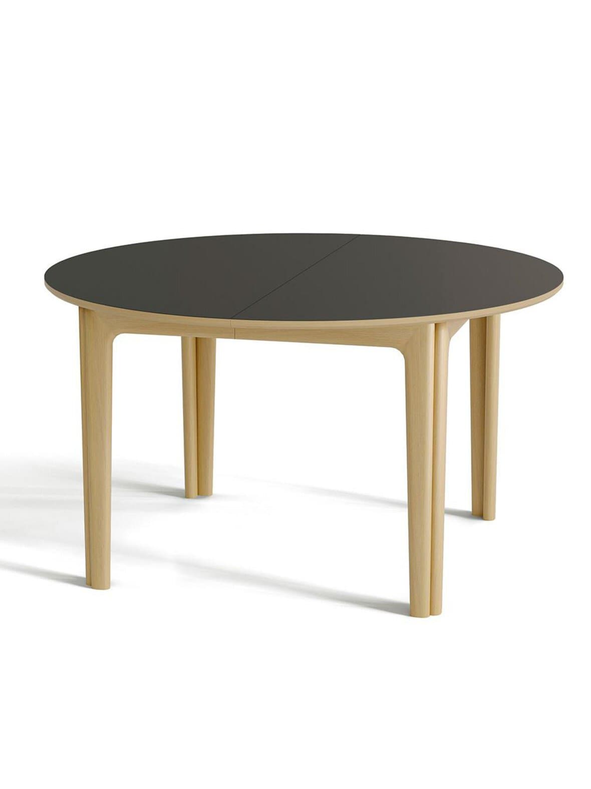 #112- jatkettava pöytä valkoöljytty tammi/musta ø 130/230cm – Skovby Möbelfabrik