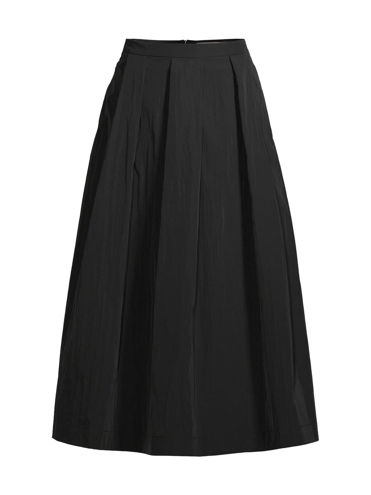 Niline-hame – Second Female