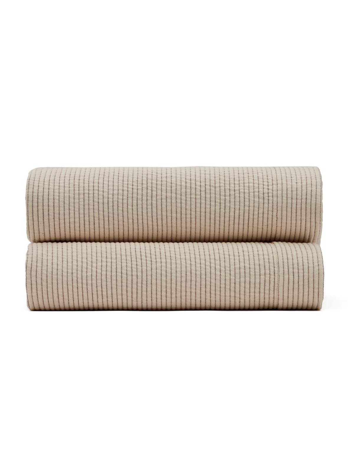 Bedar-päiväpeite beige 180 x 260 cm – Kave Home