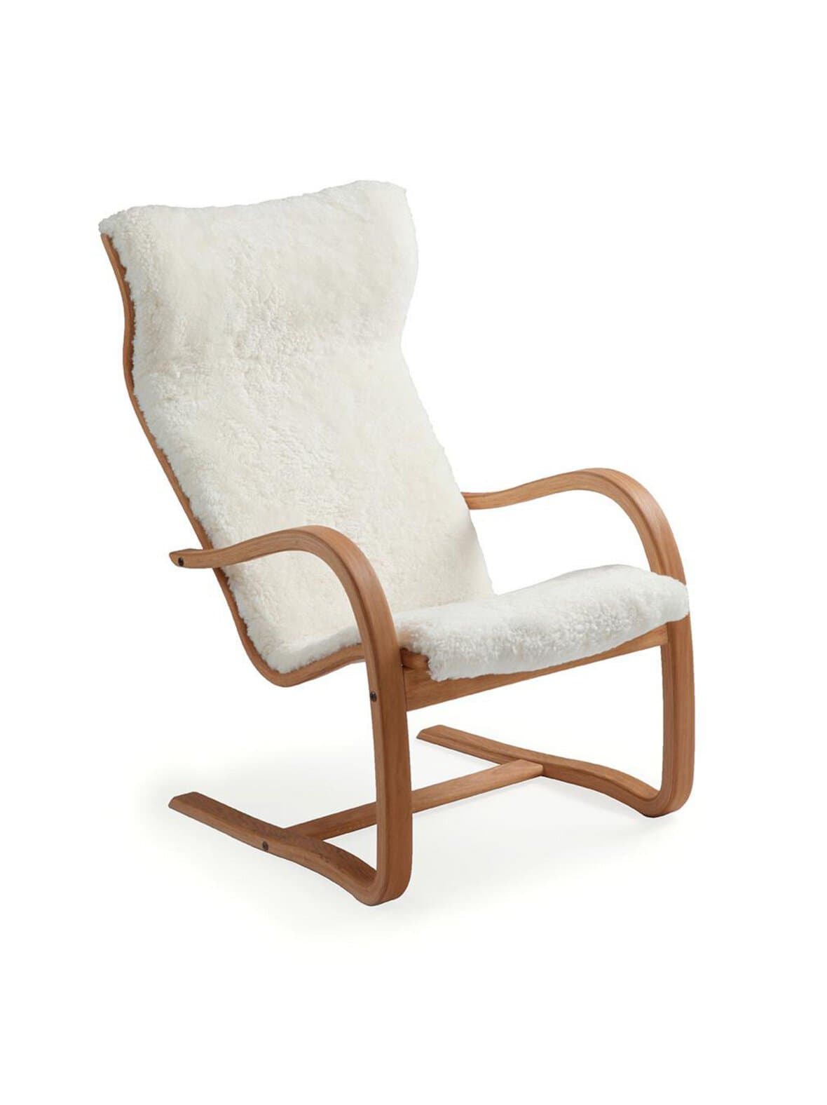 Gazell-nojatuoli lampaankarva luonnonvalkoinen / öljytty tammi – Conform