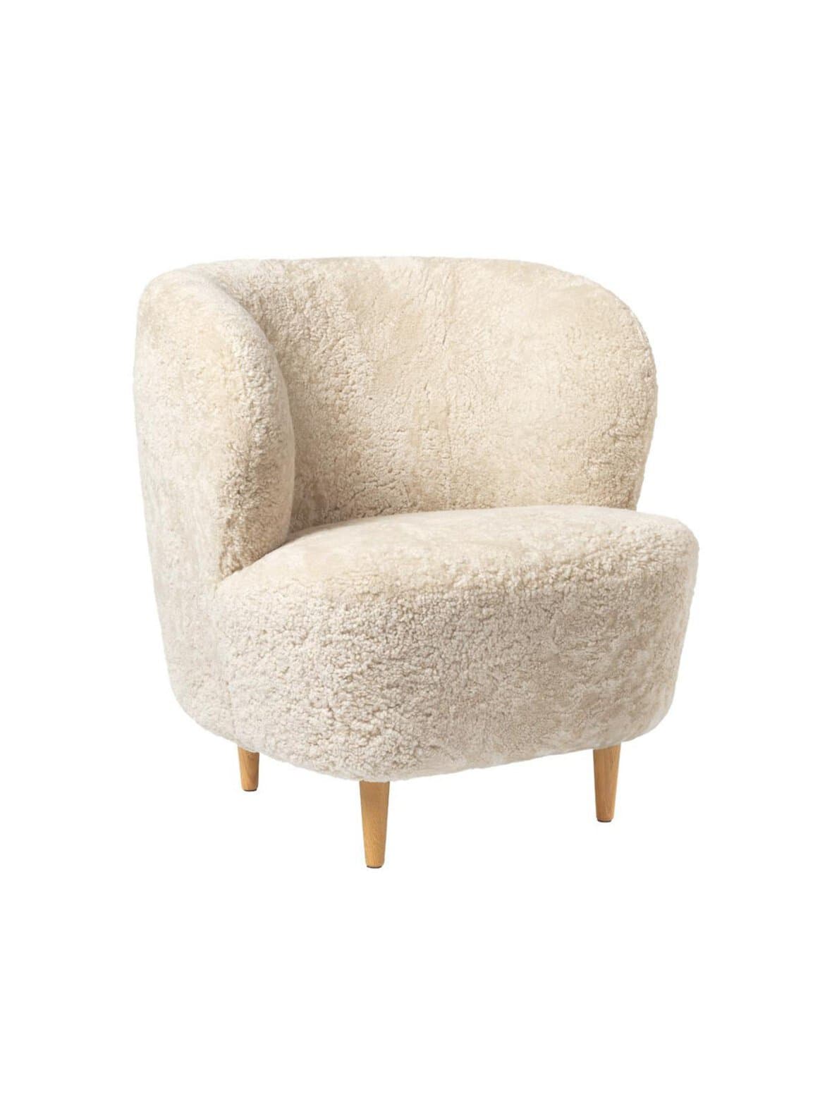 Stay-nojatuoli moonlight-lampaantalja / tammi – GUBI