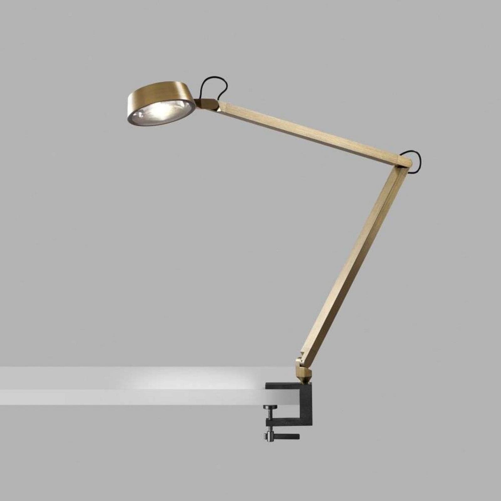 Dark T2 Pöytävalaisin w/Base Brass LIGHT-POINT - Olohuone - Alumiini – LIGHT-POINT