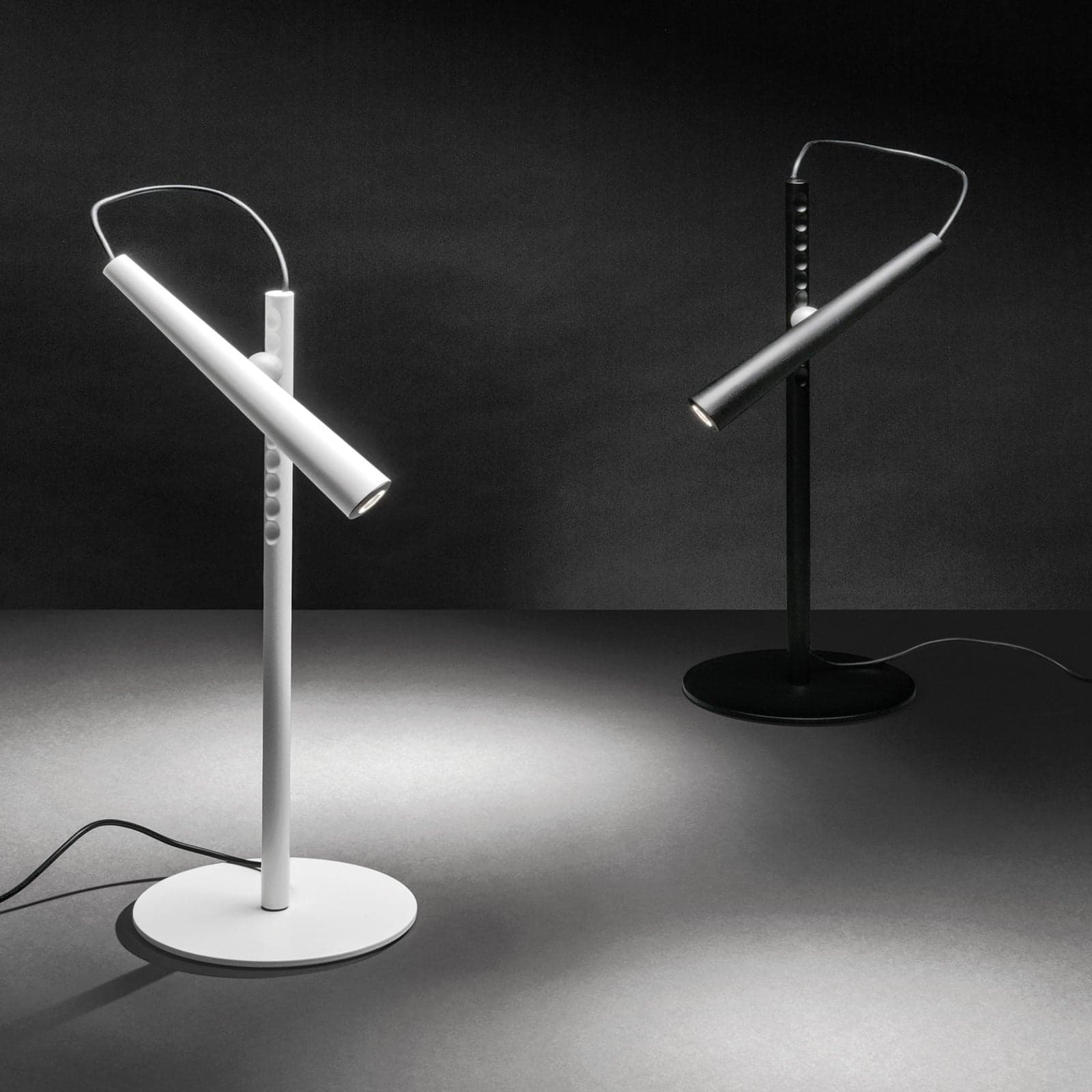 Magneto Pöytävalaisin Valkoinen Foscarini - Olohuone - Design - Metalli – Foscarini
