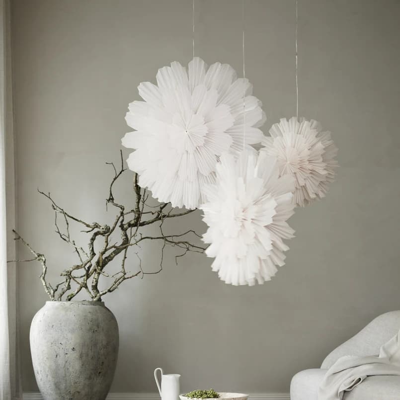 Watt & Veke - Snöblomma-paperitähti, valkoinen, halkaisija 68 cm, kukanmuotoinen – – Watt & Veke