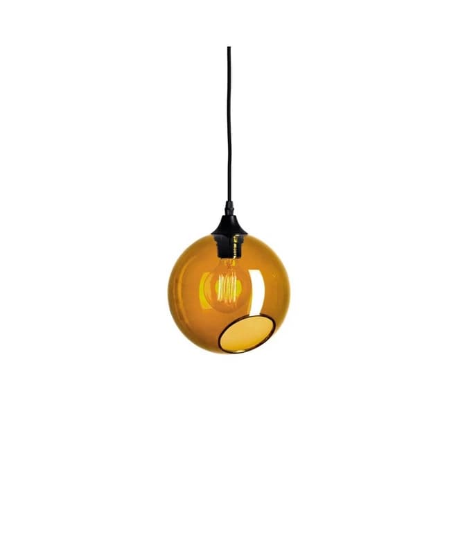 DESIGN BY US - Ballroom Riippuvalaisin Amber /Musta Lampunpidin – DESIGN BY US