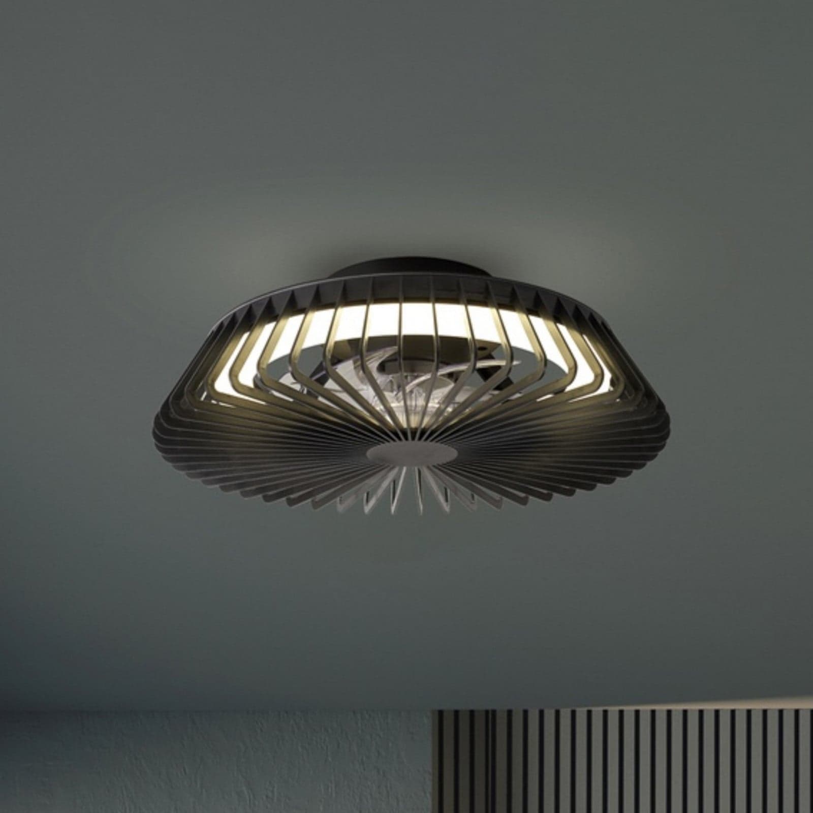 LED-kattotuuletin Himalaya Mini, musta, DC, hiljainen – Mantra Mantra Iluminación - Olohuone - Moderni - Muovi – Mantra Iluminación