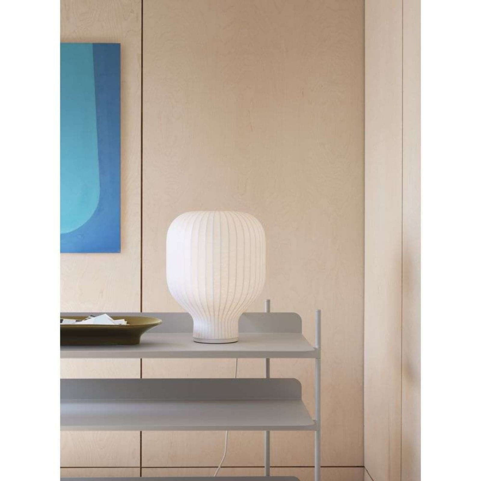 Strand Pöytävalaisin H39,1 White Muuto - Olohuone - Kangas / tekstiili – Muuto