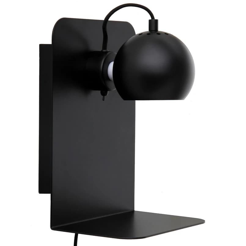 FRANDSEN - Ball Seinävalaisin w/USB Matta Musta – FRANDSEN