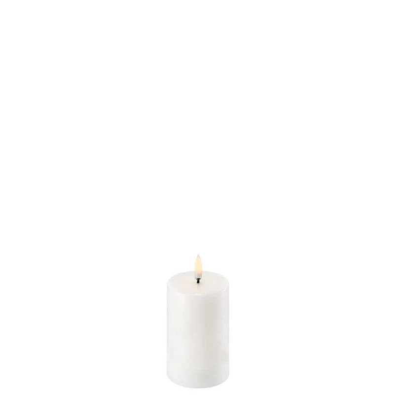 Uyuni Lighting - Pilarikynttilä LED 5x7,5 cm Nordic White – UYUNI
