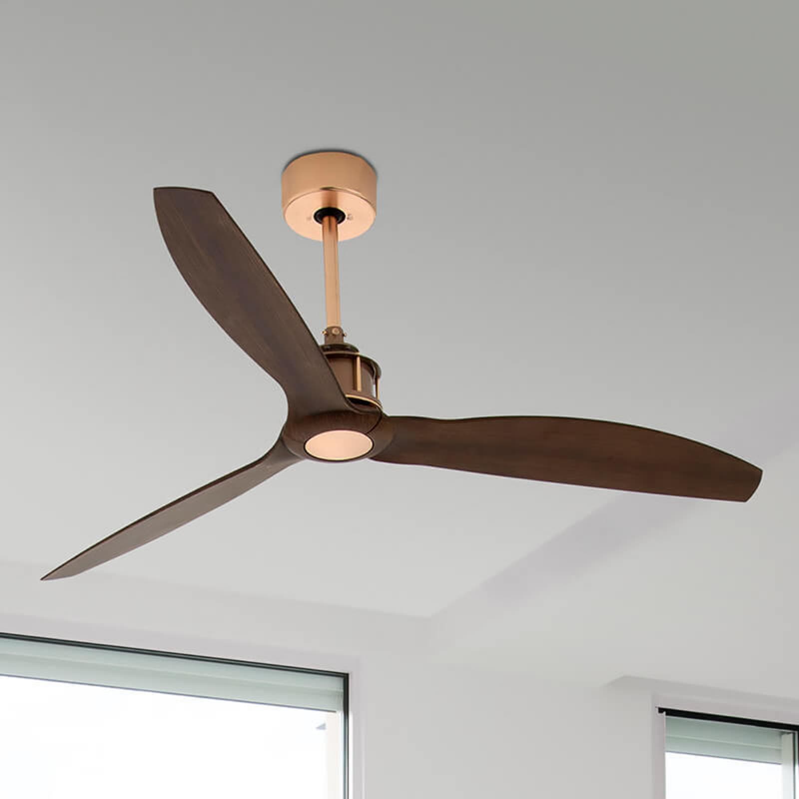 Just Fan -kattotuuletin, halkaisija 128 cm, kupari/pähkinäpuu FARO BARCELONA - Olohuone - Moderni - Muovi – FARO BARCELONA