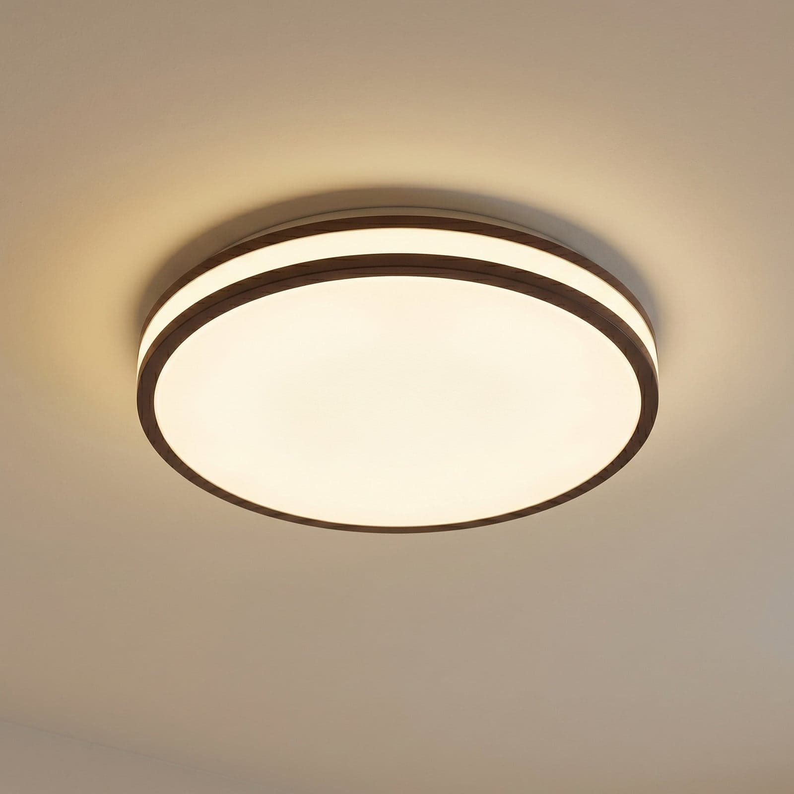 Emiva LED-kattovalaisin, tumma puu, CCT, Ø 40 cm – Lindby - Olohuone - Moderni - Yksilamppuinen – Lindby