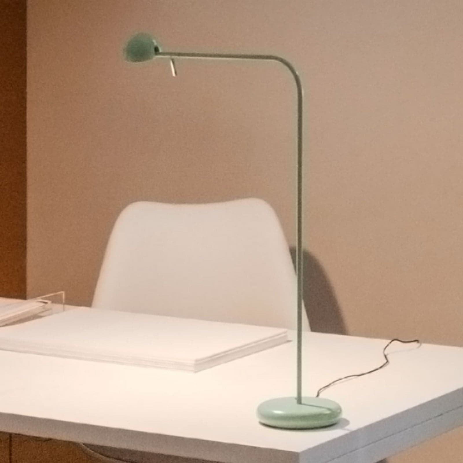 Pin 1655 LED-pöytälamppu, pituus 40 cm, vihreä Vibia - Työhuone / toimisto - Moderni - Metalli - Yksilamppuinen – Vibia