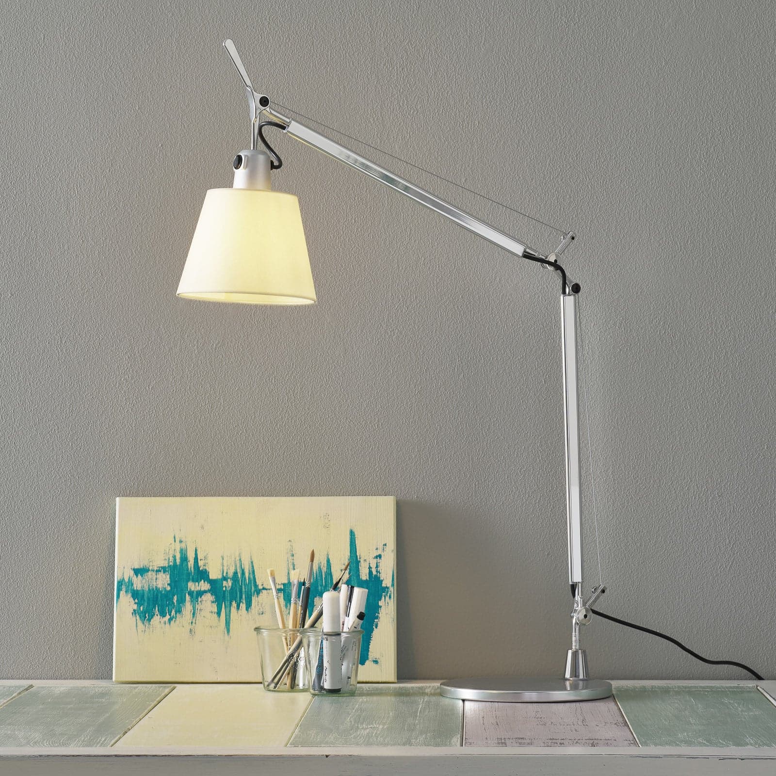 Tolomeo Basculante Pöytävalaisin Pergamentti Artemide - Työhuone / toimisto - Design - Metalli - Yksilamppuinen – Artemide