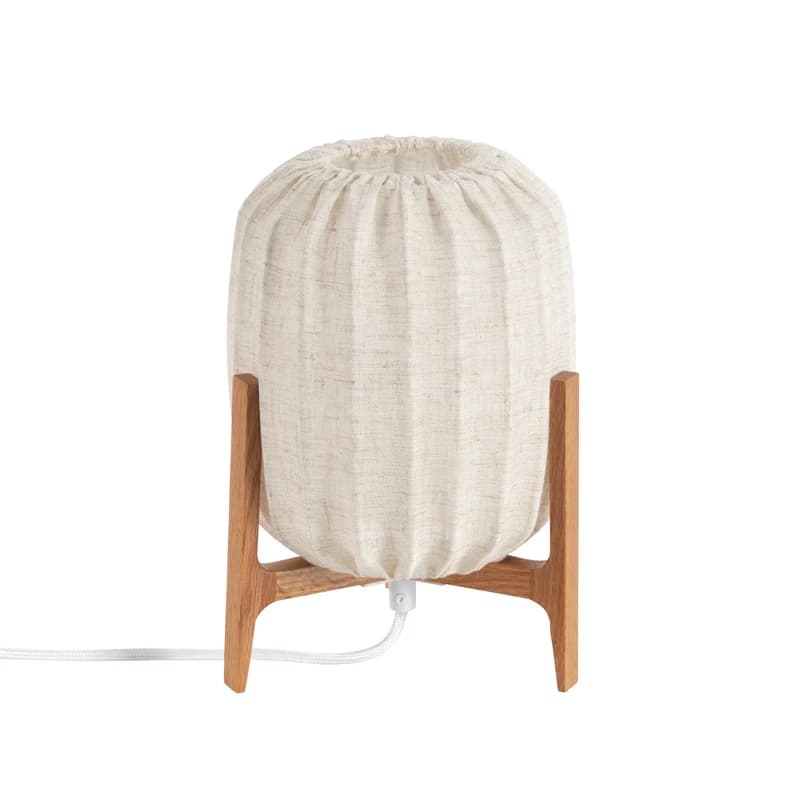 Watt & Veke - Prisma-pöytälamppu, tammi/beige, 24 cm, puu – – Watt & Veke