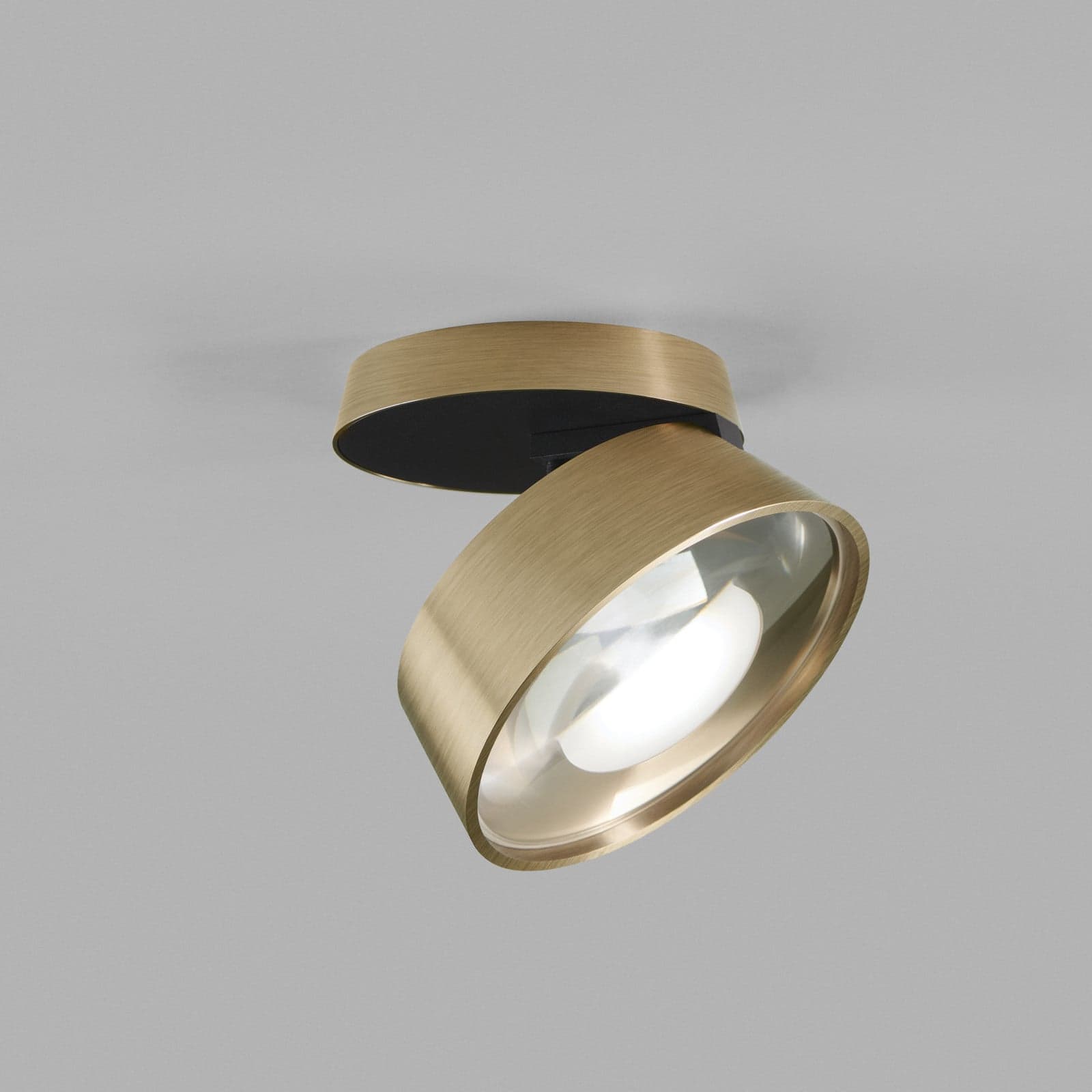 Vantage 1+ LED-kohdevalaisin, messinki, 1-lamppuinen, säädettävä LIGHT-POINT - Olohuone - Design - Alumiini - Yksilamppuinen – LIGHT-POINT