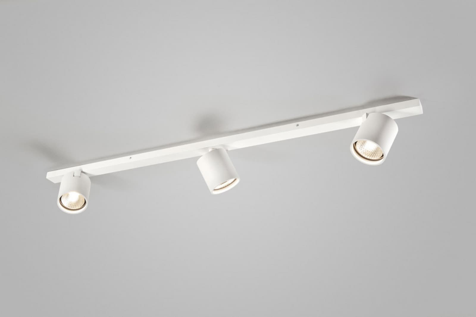 Focus LED Kattovalaisin L90 3000K Valkoinen - LIGHT-POINT - Olohuone - Alumiini – LIGHT-POINT
