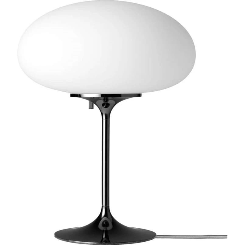 GUBI - Stemlite Pöytävalaisin H42 Dimmable Black Chrome – GUBI