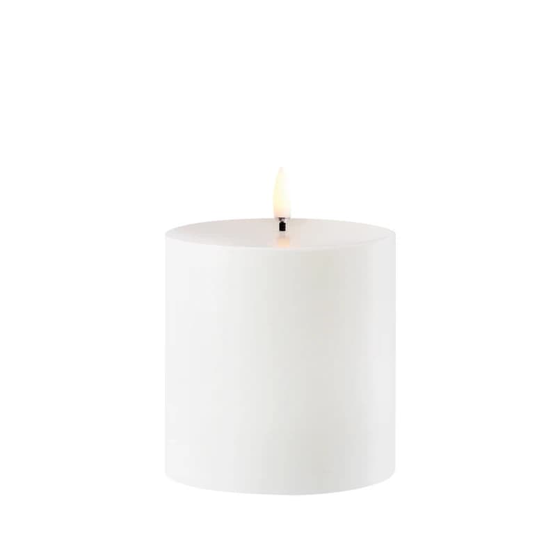 Uyuni Lighting - Outdoor Pilarikynttilä LED 8,4x10 cm Valkoinen – UYUNI