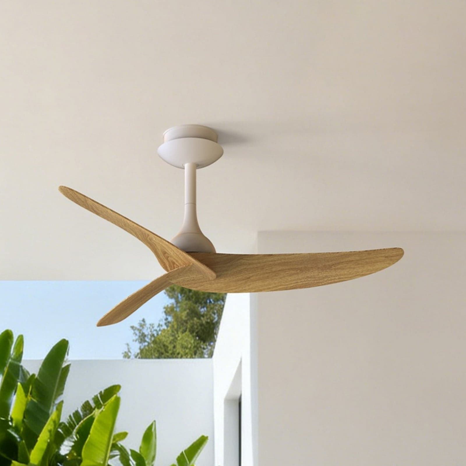 Kattotuuletin Ipanema valkoinen/puu DC hiljainen IP44 - Mantra Mantra Iluminación - Olohuone - Moderni - Metalli – Mantra Iluminación