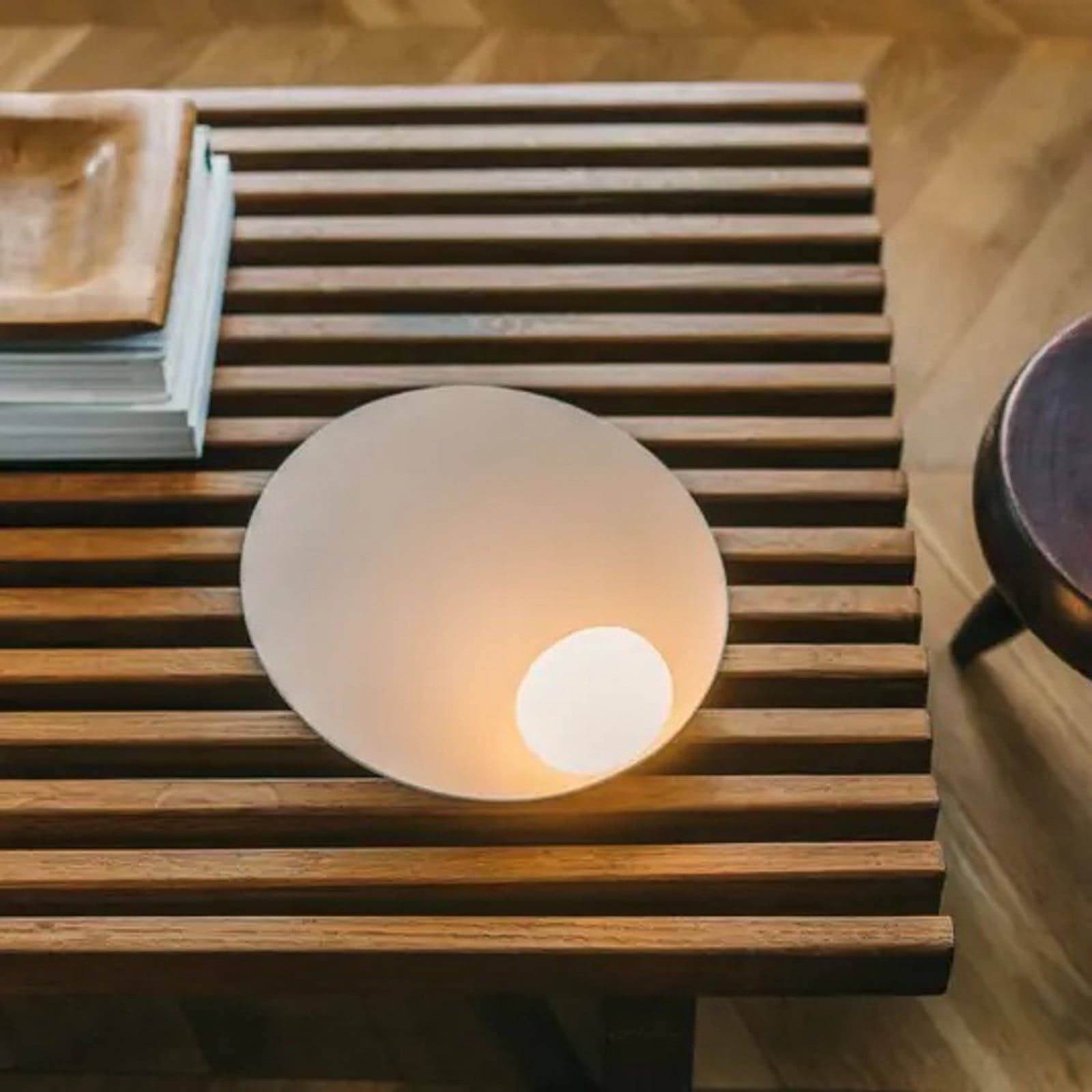 Musa 7402 LED-pöytävalaisin, valkoinen Vibia - Olohuone - Moderni - Metalli – Vibia